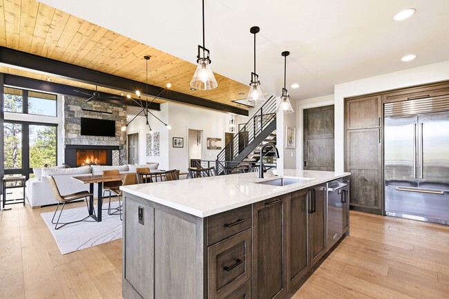 Building Photo - 4475 Forest Trail