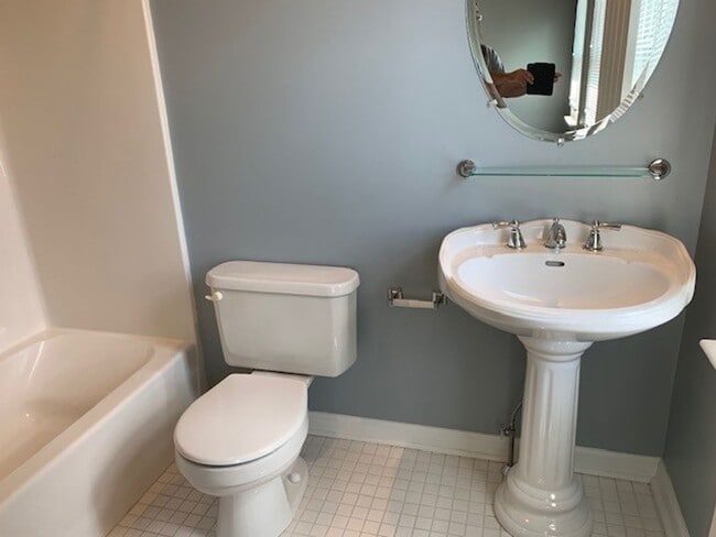 Building Photo - Beautifully Updated Hampden Twp, Cumberlan...