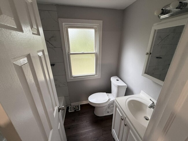 Building Photo - 3526-28 East 9th Avenue