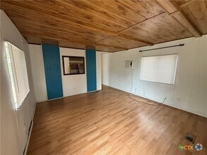 Building Photo - 222 Six Pines Rd