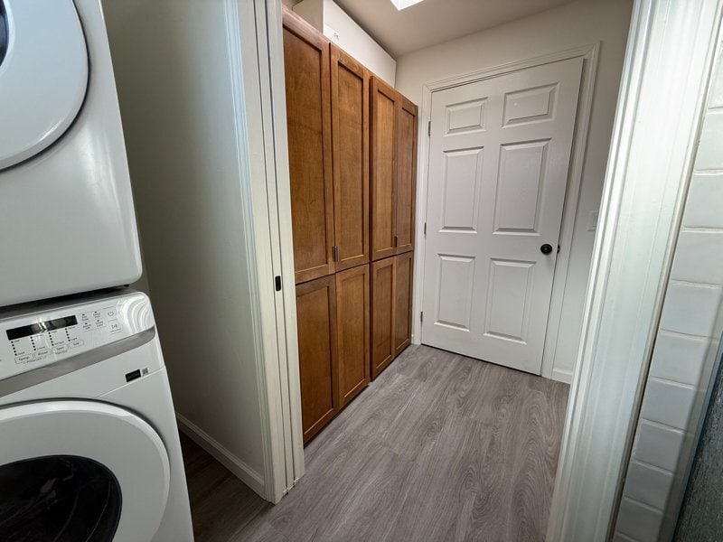 Building Photo - 5564 E Camden St