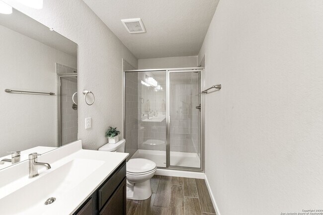 Building Photo - 7106 Faith Wy