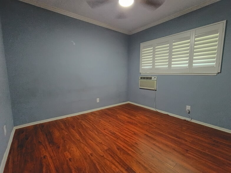 Building Photo - 7131 Coldwater Canyon Ave