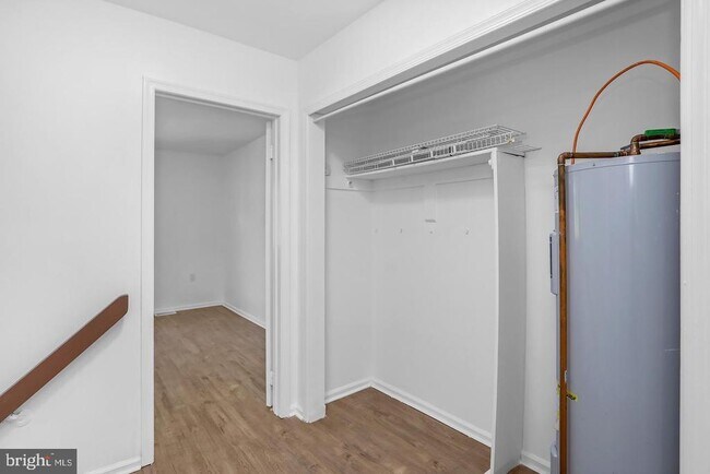 Building Photo - 37 Teal Ct