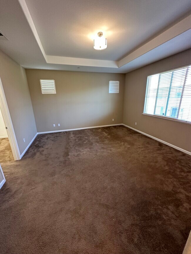 Building Photo - 1709 Carswell Ln