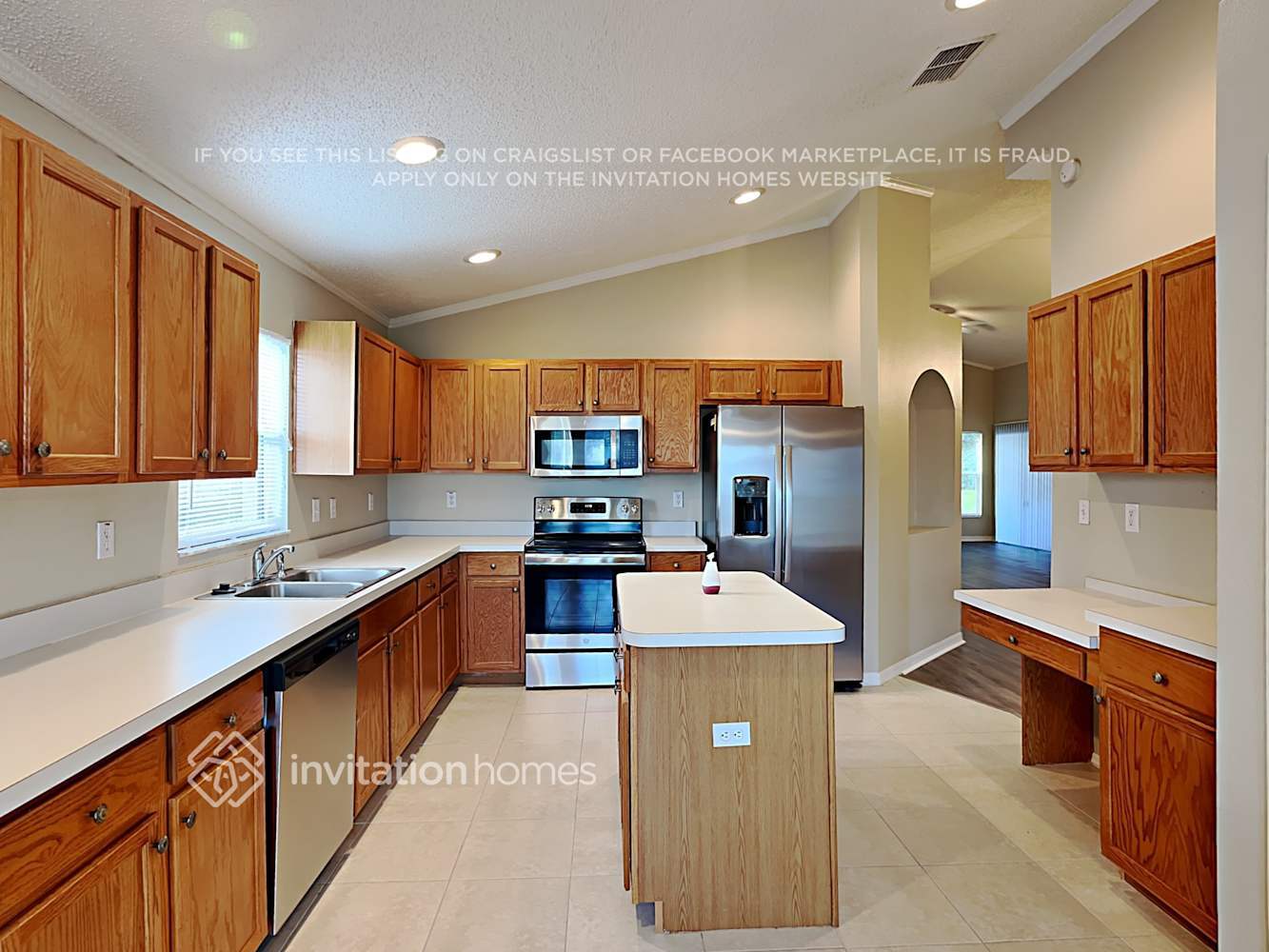 Building Photo - 269 Delancey Dr