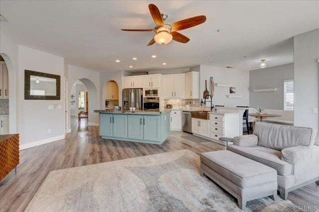 Building Photo - 14947 Moonglow Dr