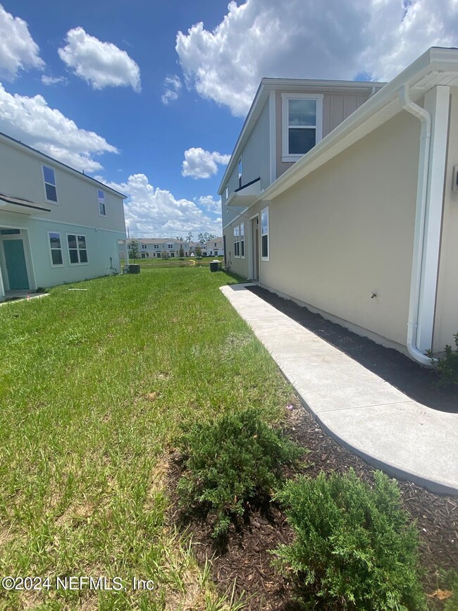 Building Photo - 49 Blue Hvn Rd