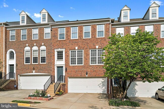 Building Photo - 4035 Timber Oak Trl