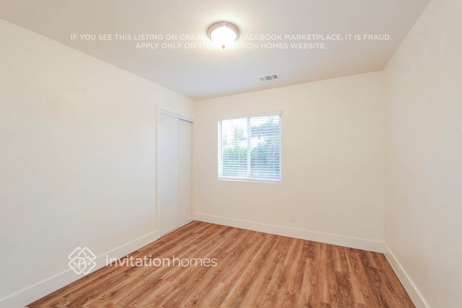 Building Photo - 405 Concord St