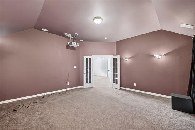 Building Photo - 404 Creekside Dr