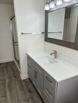 Building Photo - 2208 Sonoma Ave