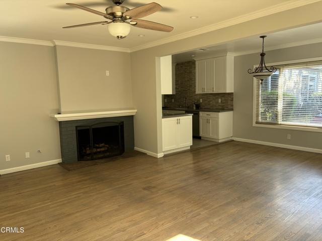 Building Photo - 3002 Manhattan Ave