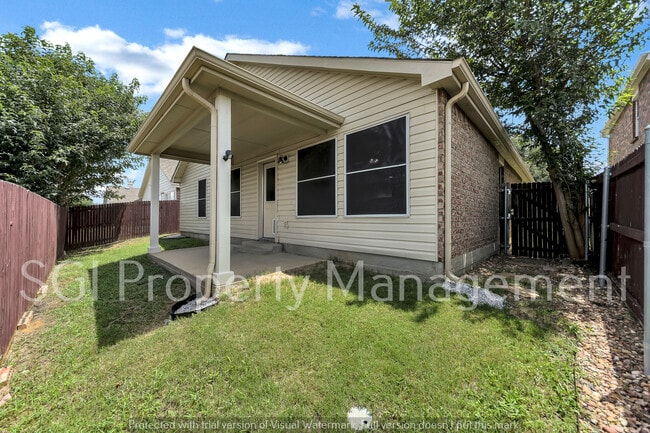 Building Photo - 10117 Sourwood Dr