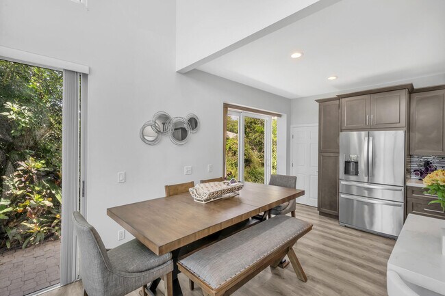 Building Photo - 23281 Butterfly Palm Ct