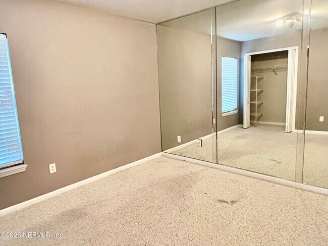 Building Photo - 3037 Captiva Bluff Cir