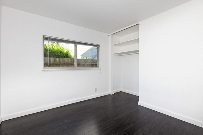 Building Photo - 2231 Ward St