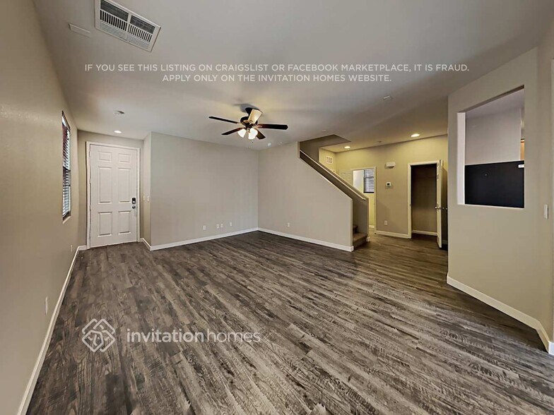 Building Photo - 7912 Point Oaks Ct