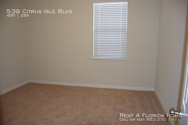 Building Photo - 539 Citrus Isle Blvd