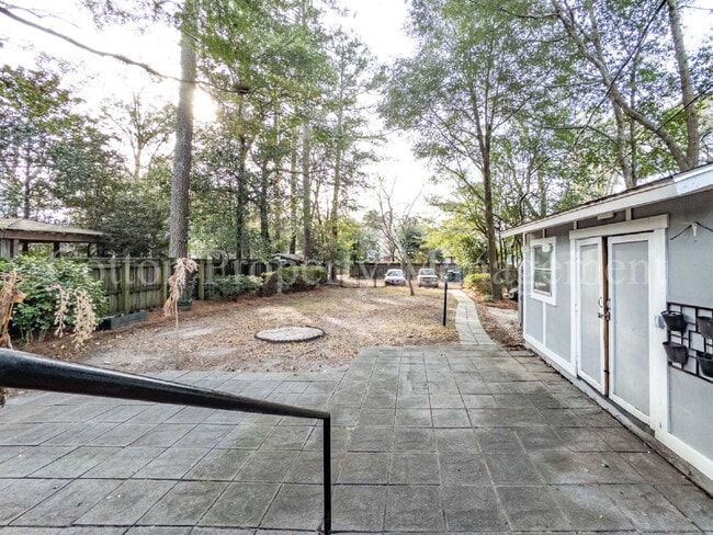 Building Photo - 309 N 23rd St