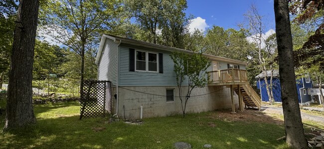 Building Photo - 2412 Winding Way