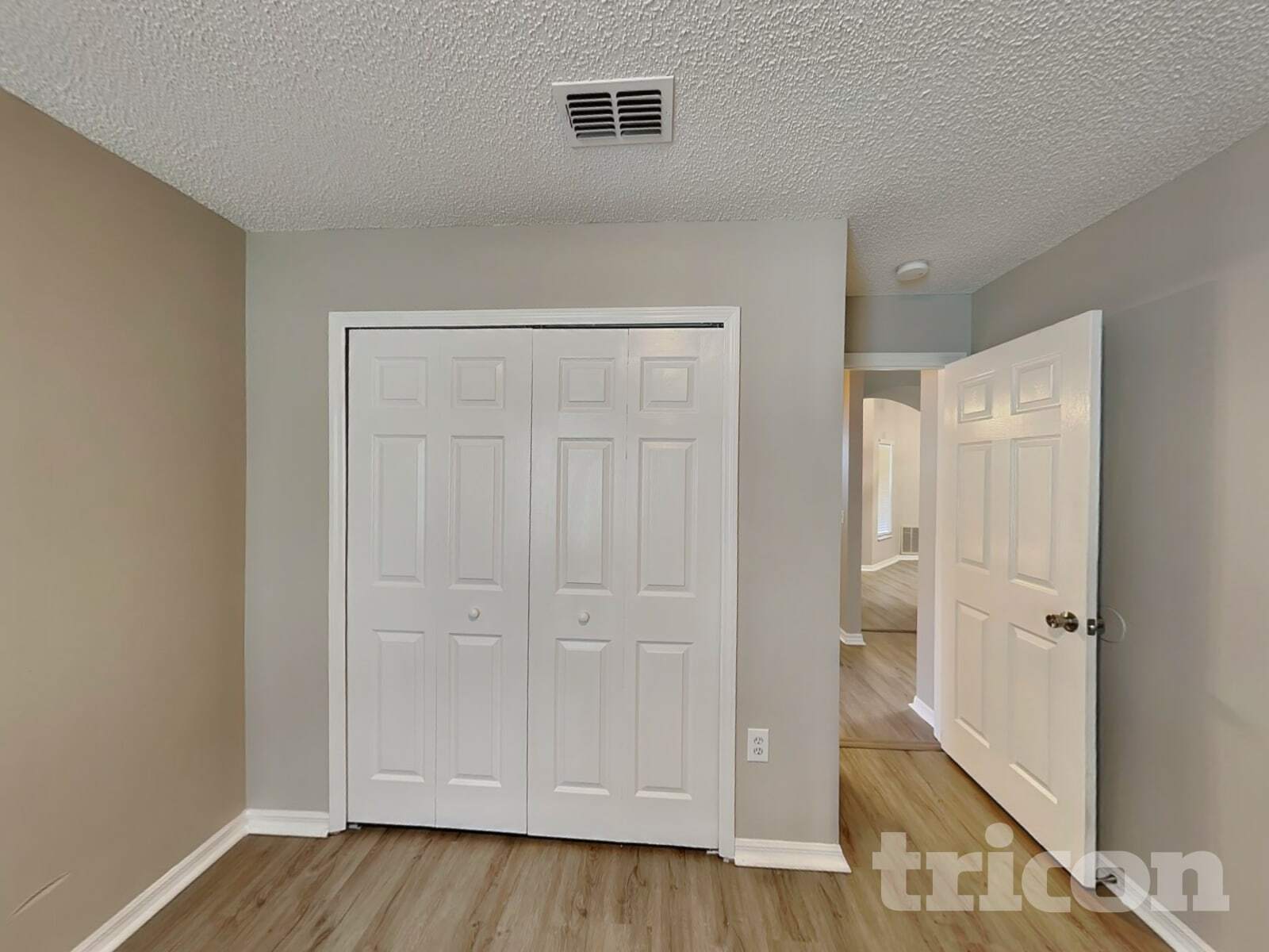 Building Photo - 2465 Hybrid Dr