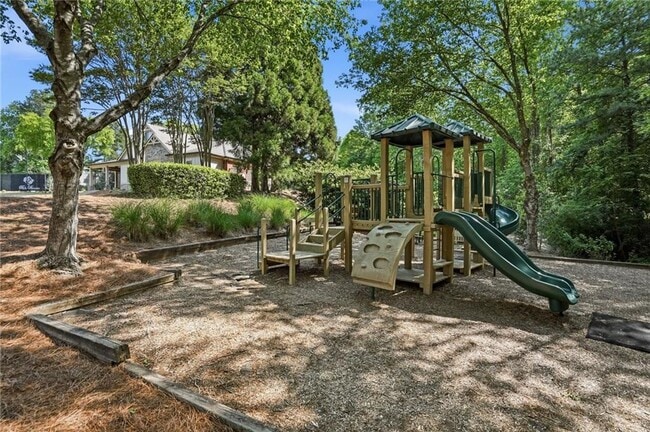 Building Photo - 4465 Park Brooke Trace