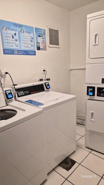 Building Photo - 2016 Bay Dr