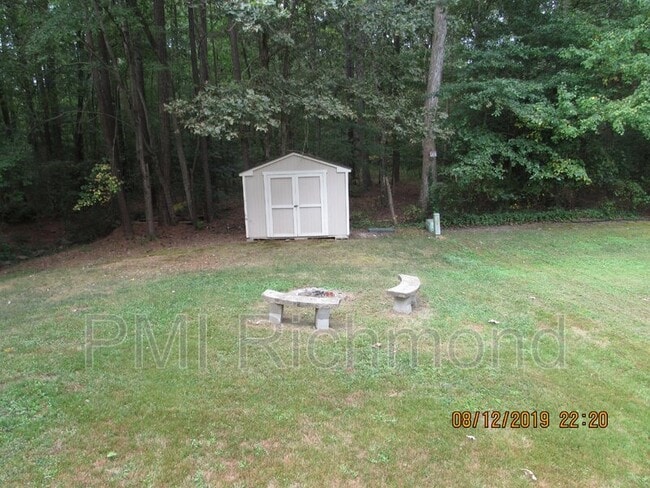 Building Photo - 10325 Ridgerun Rd