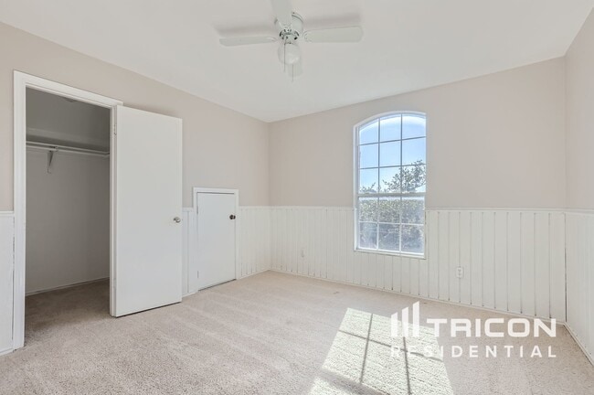 Building Photo - 312 Nogales Ln