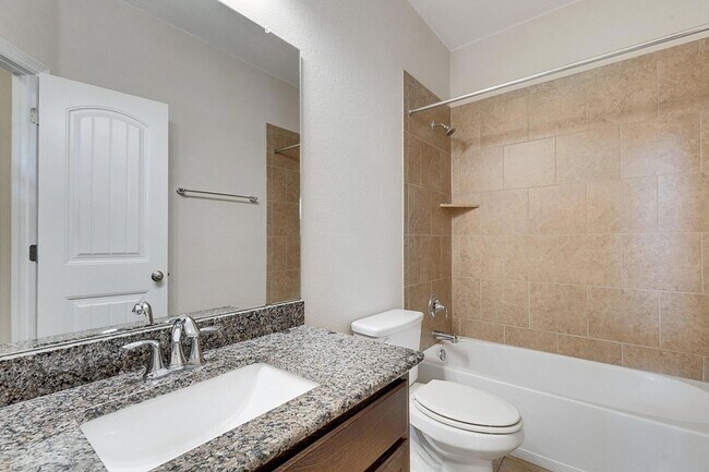 Building Photo - 3215 Honey Peach Way