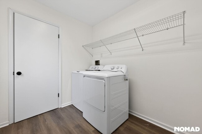 Building Photo - 4232 5th Ave S