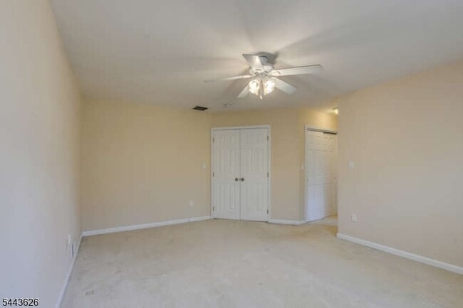 Building Photo - 403 Taggert Dr