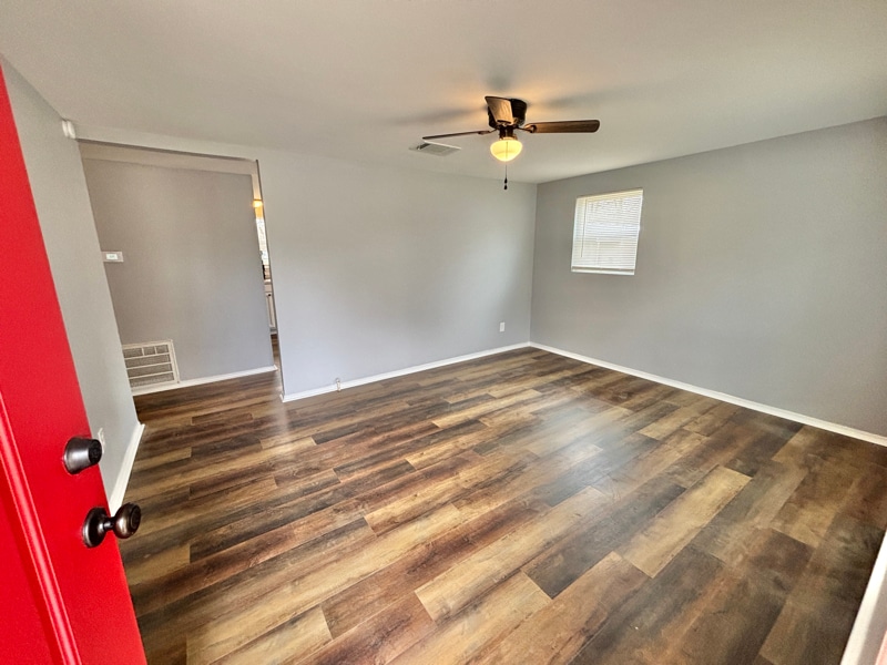 Building Photo - 6221 Jacksonville Cutoff Rd