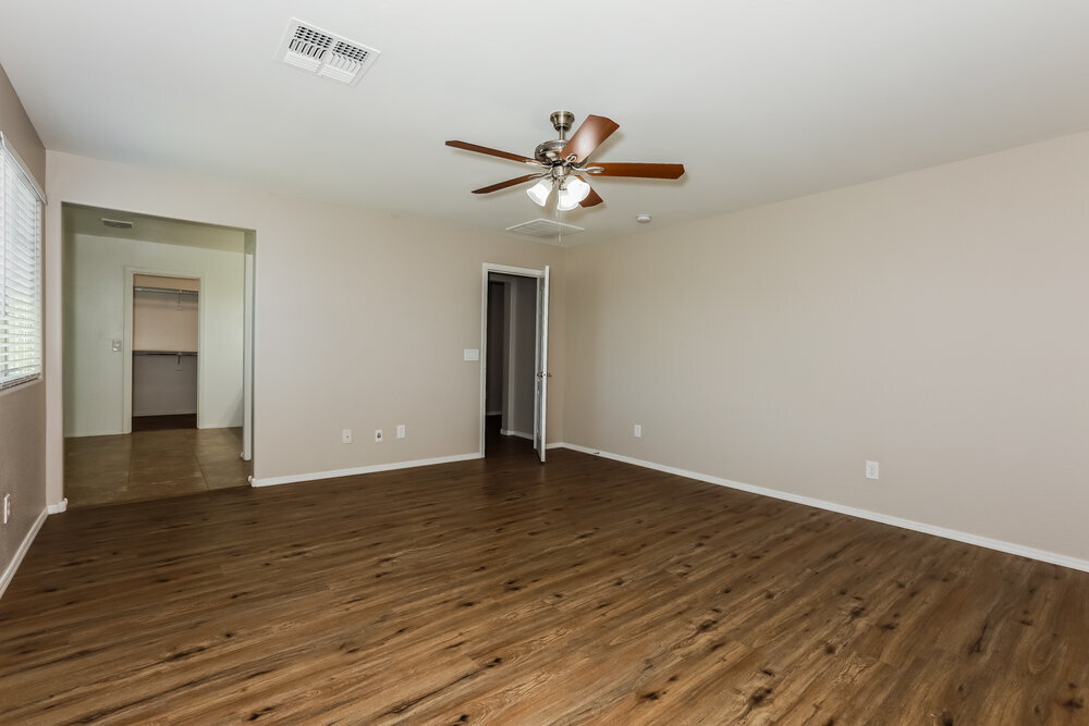 Building Photo - 21004 E Cherrywood Dr