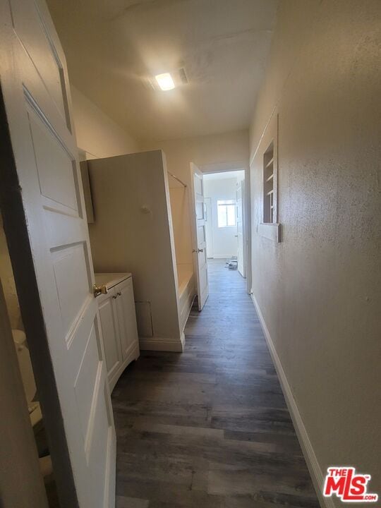 Building Photo - 2934 Normandie Ave
