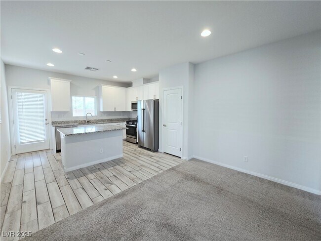 Building Photo - 5846 Steinbeck Vly St