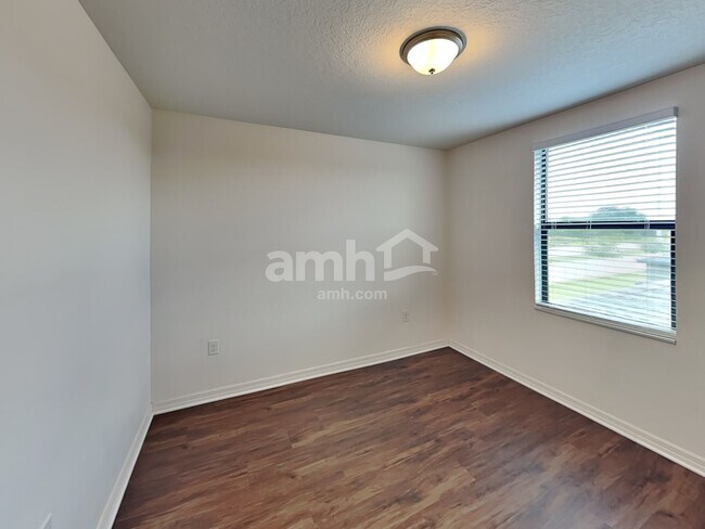 Building Photo - 812 Chatham Walk Dr