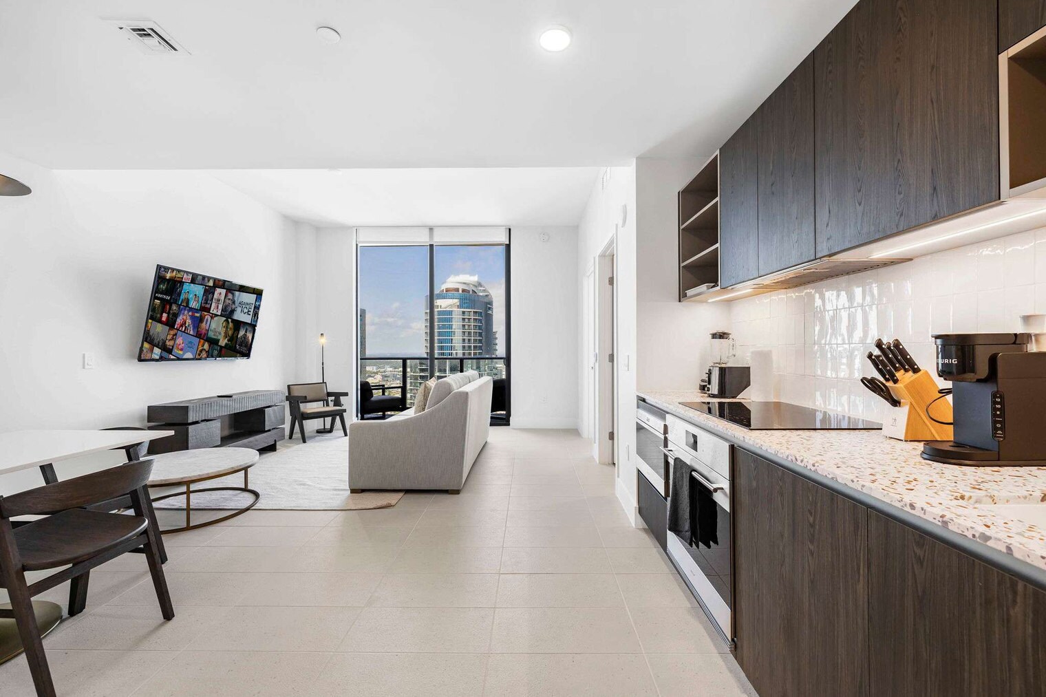 Building Photo - 159 NE 6th St