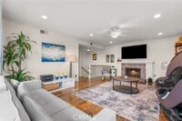 Building Photo - 9558 Swinton Ave