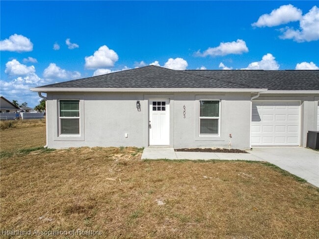 Building Photo - 6303 Red Cedar Rd