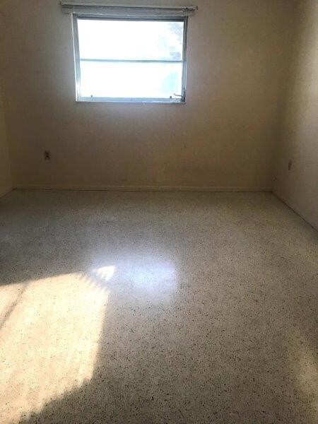 Building Photo - 2BR/2BA Pool Home in South Venice
