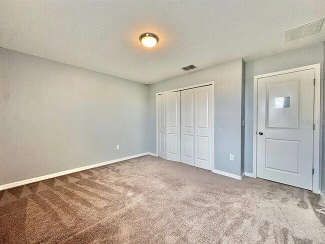 Building Photo - 6533 Trent Creek Dr