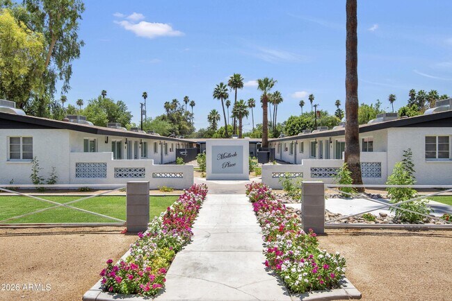 Building Photo - 35 W Medlock Dr