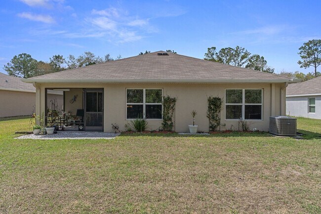 Building Photo - 5230 Diantha Way