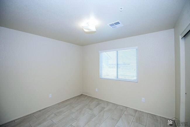 Building Photo - 7357 E 39th St