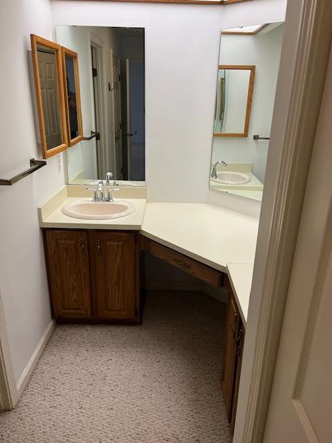 Building Photo - 603 Red Oak Dr