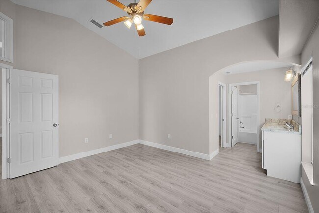 Building Photo - 608 Bohannon Blvd