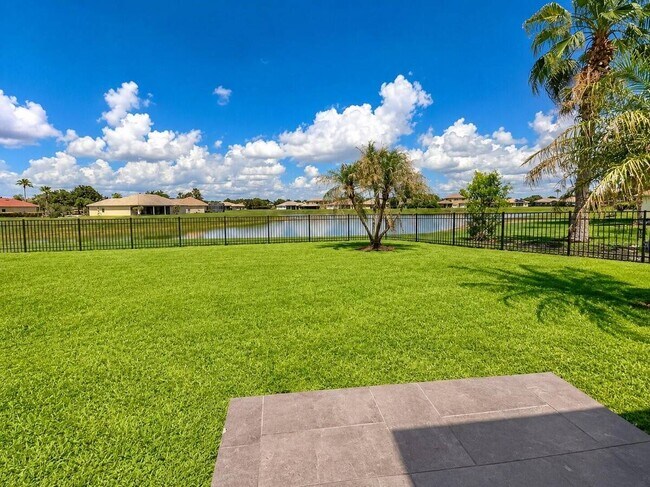 Building Photo - 3180 Winding Trail