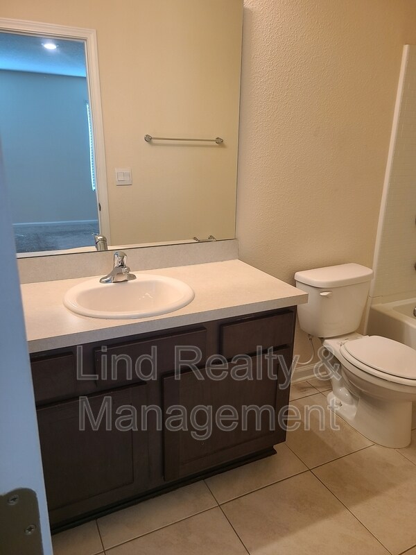 Building Photo - 7737 Legacy Trl